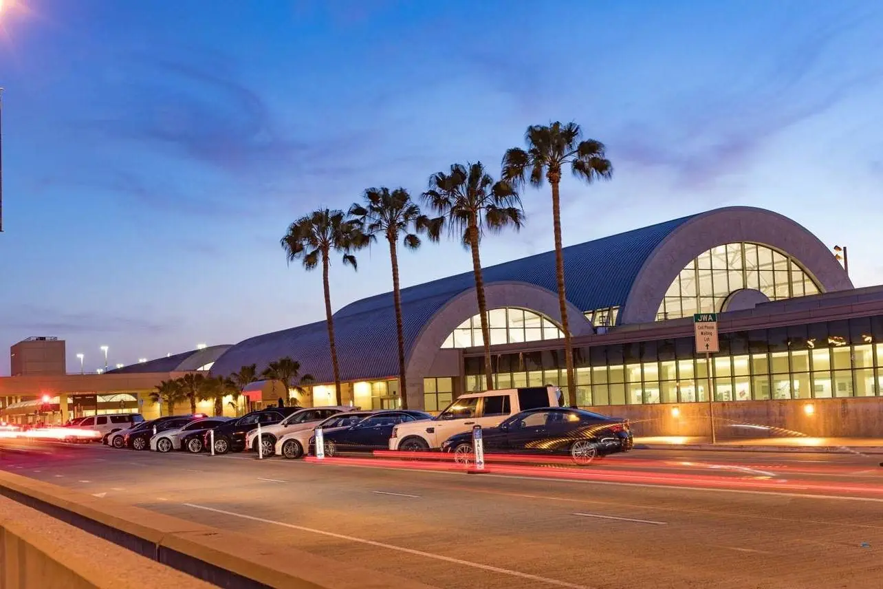 john-wayne-airport